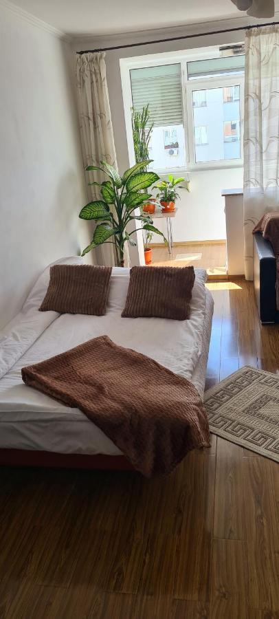 Perfect View Apartament 2 Rooms Self Check-In Букурещ Екстериор снимка