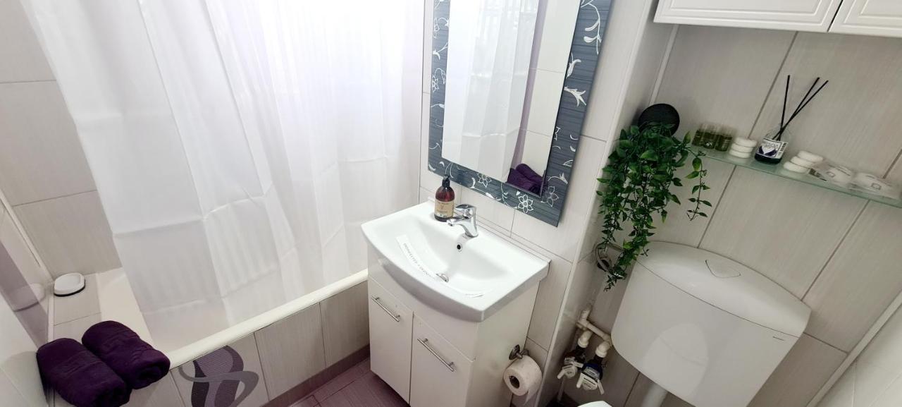 Perfect View Apartament 2 Rooms Self Check-In Букурещ Екстериор снимка
